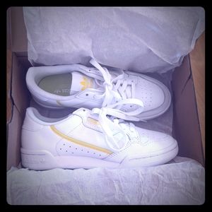 BNWT Adidas Continental 80 women's 6.5